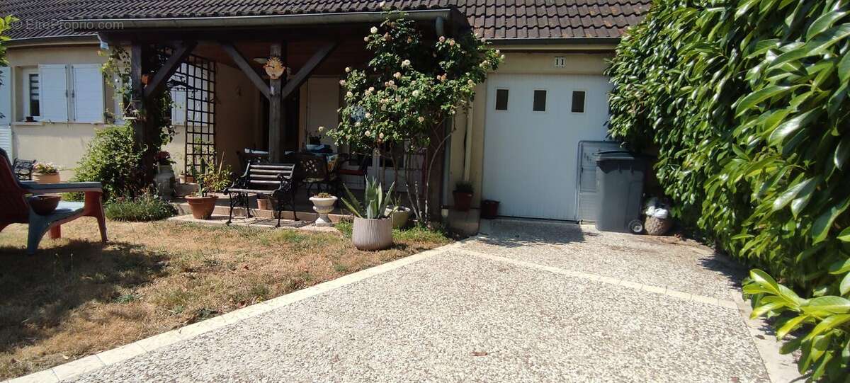Maison 110 m² à Tours  - photo 8
