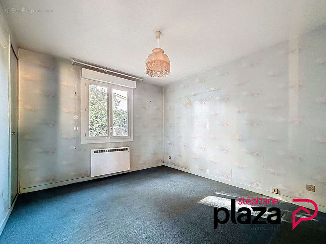 Maison à SAINT-GEORGES-DE-DIDONNE