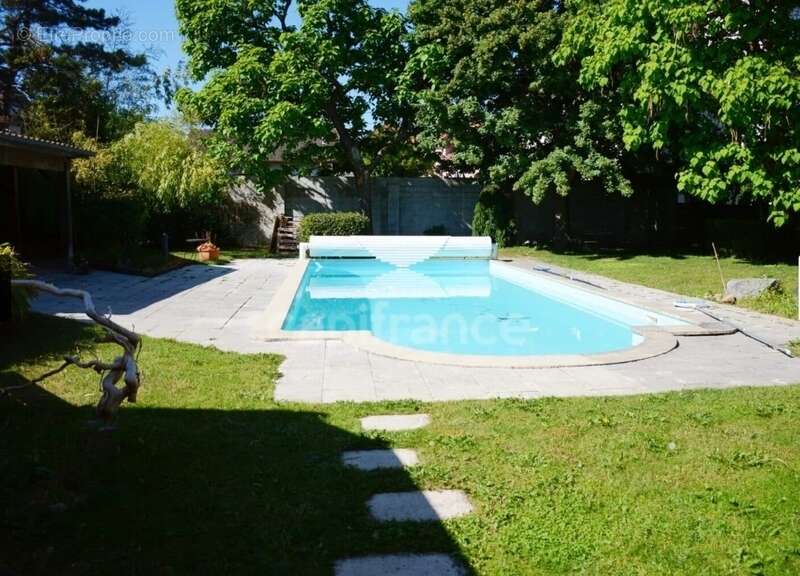 SPECIAL INVESTISSEURS : propriété à vendre 16 pièces centre ville de REININGUE (68) - photo 3