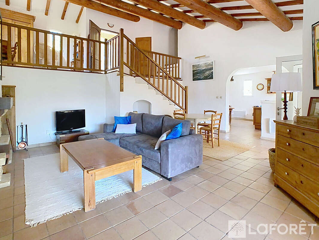 Maison à ENSUES-LA-REDONNE