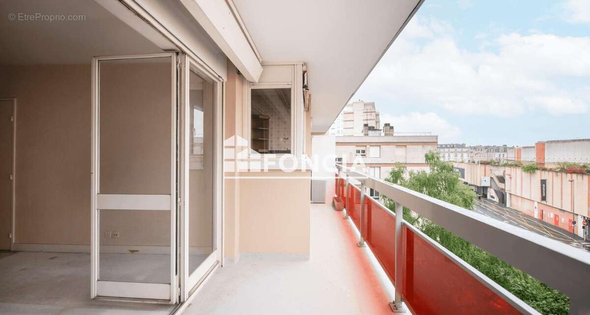 Appartement t3 avec balcon, stationnement et cave - proche gare - photo 3