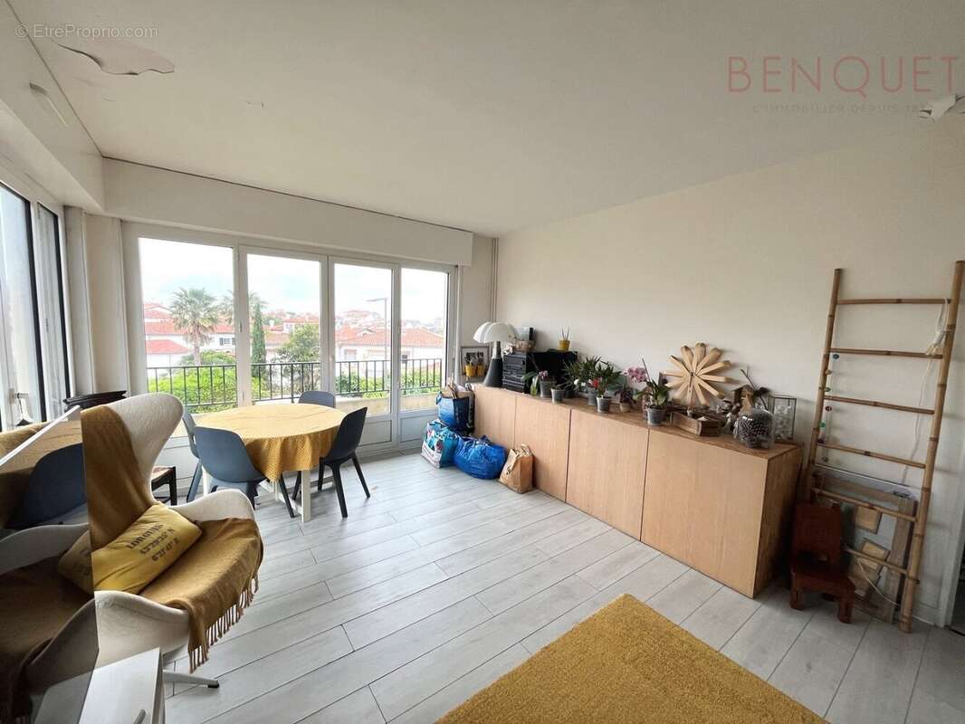 Appartement à ARCANGUES