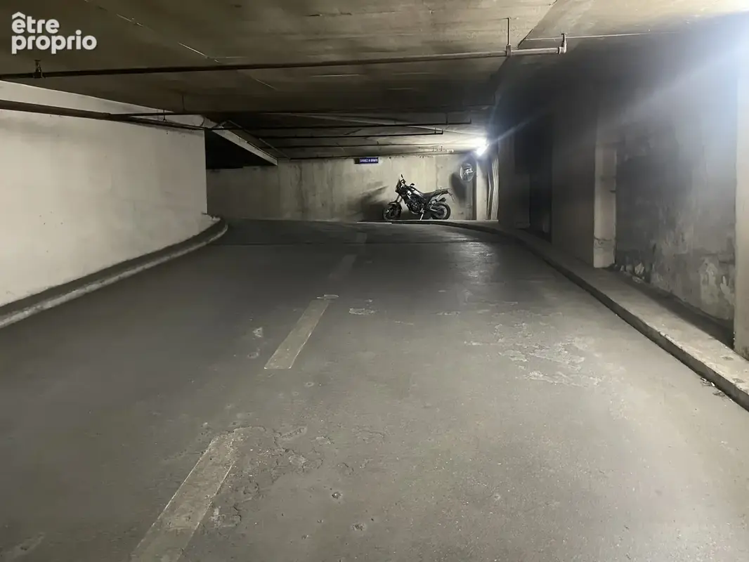 Parking à vendre à Paris-10e (75010) - photo 4