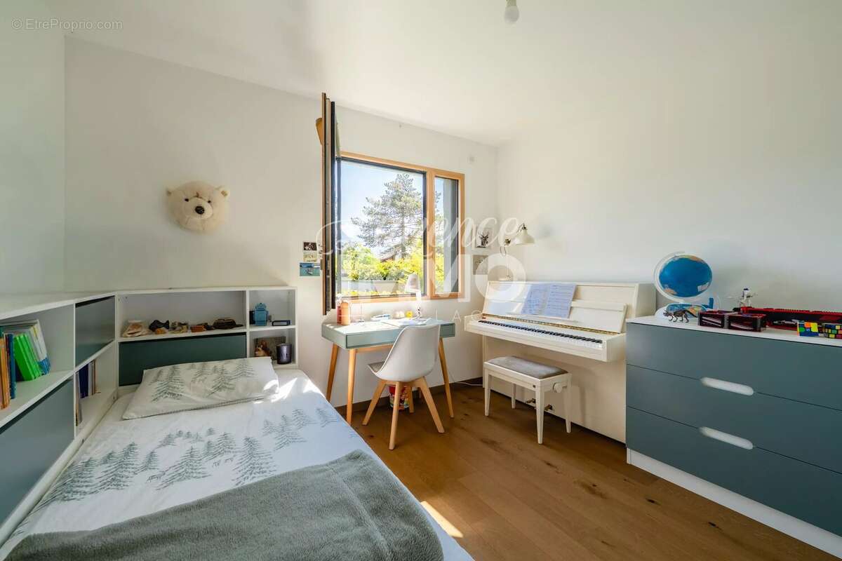 Appartement à SEVRIER