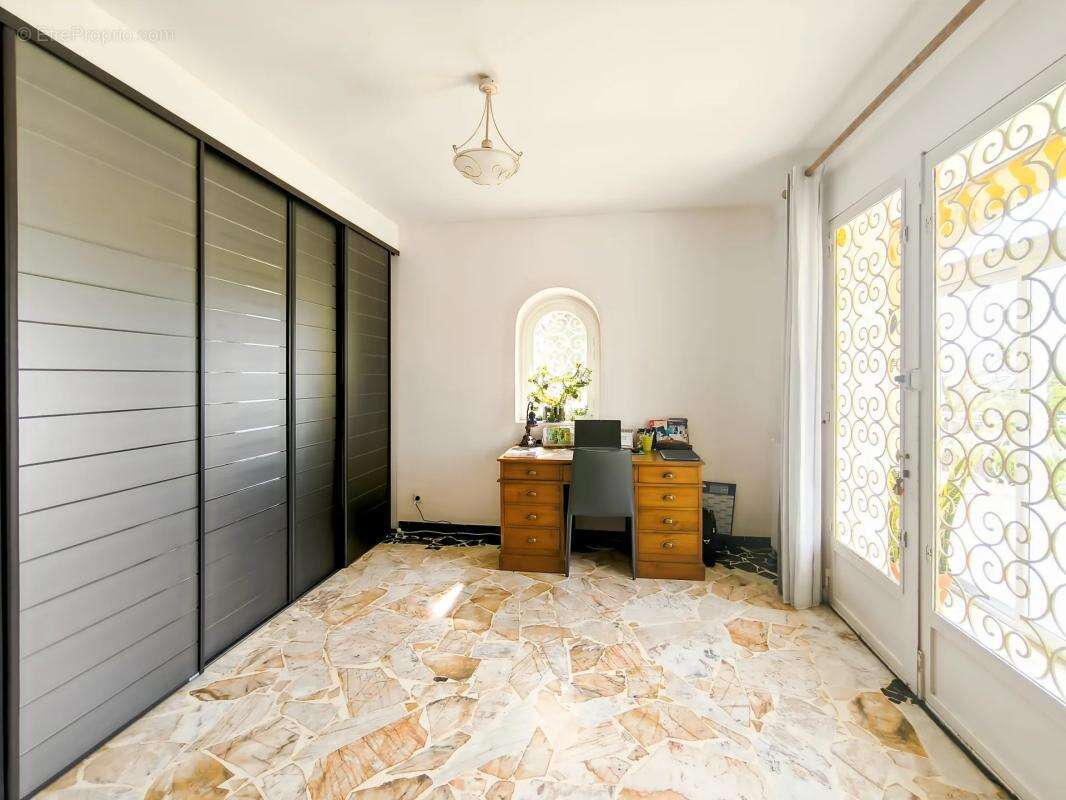 Maison à ARMISSAN