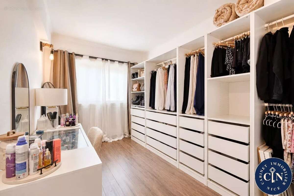 Appartement 73 m² à Nice  - photo 8