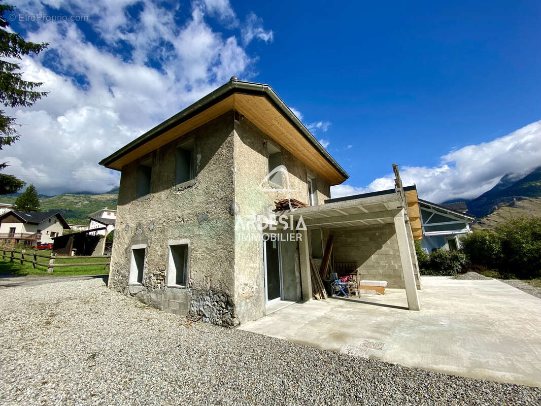 Maison à SAINT-JEAN-DE-MAURIENNE
