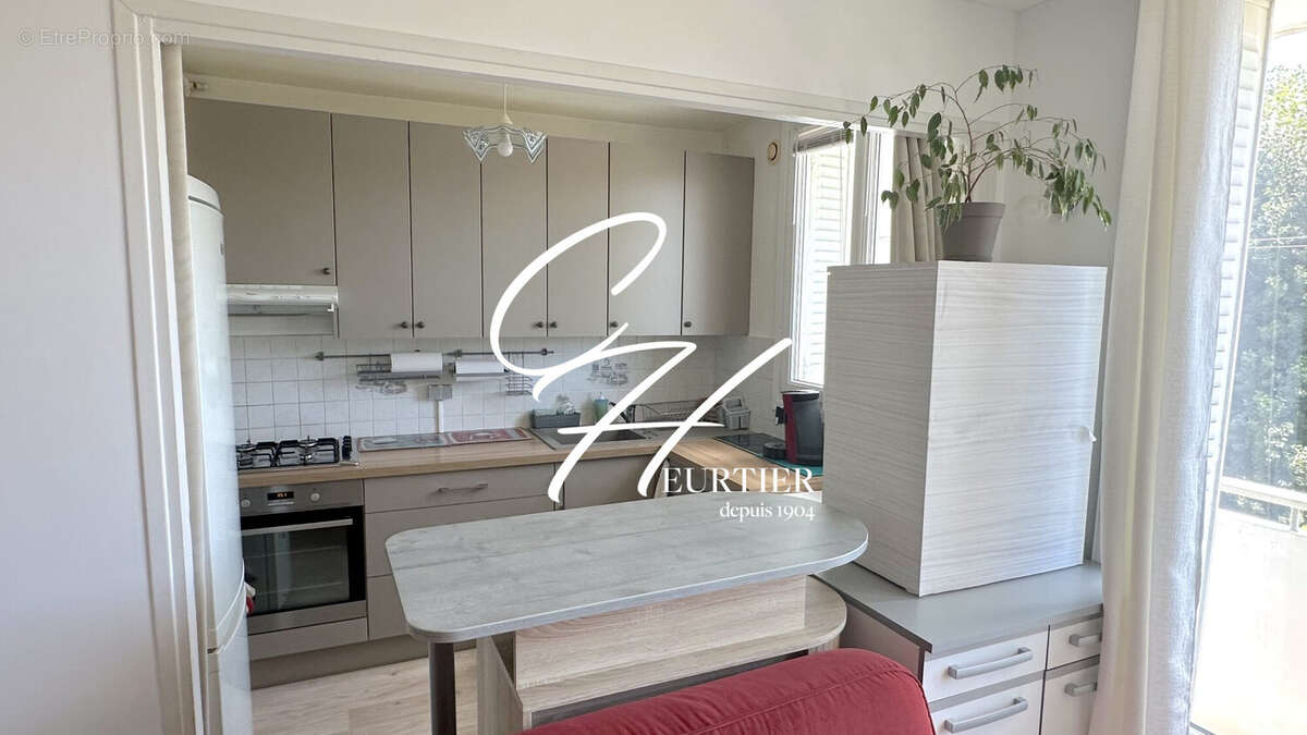 Appartement à SAINT-MARTIN-LE-VINOUX