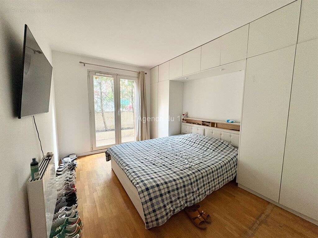 Appartement à ISSY-LES-MOULINEAUX