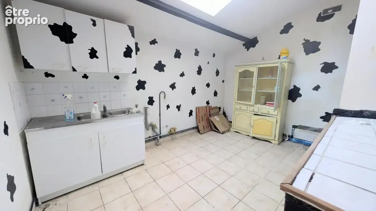 Opportunité à saisir ! Maison 3 chambres à 10 minutes à pied du métro - photo 3