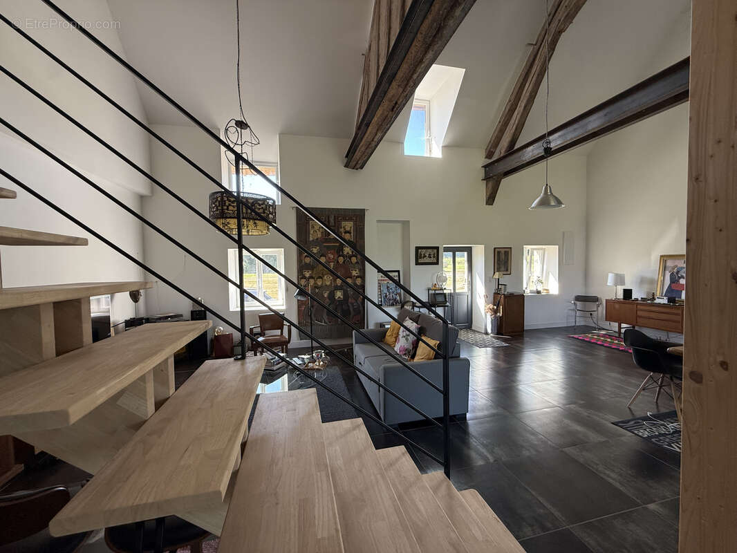 Maison à PIERREFITTE-ES-BOIS