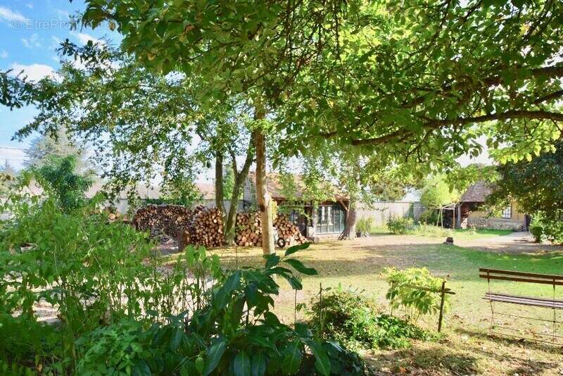 Maison à HEUDREVILLE-SUR-EURE