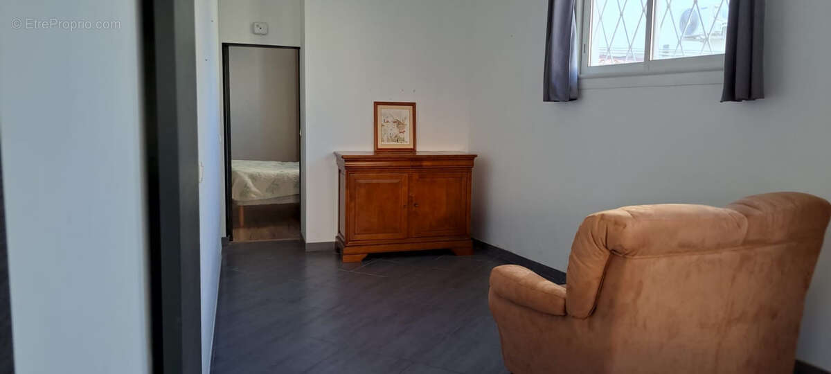 Avec un extérieur, centre village - photo 6
