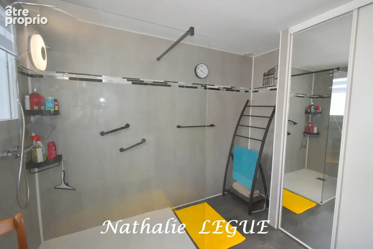 Vendée (85) entre CHALLANS et NOIRMOUTIER BEAUVOIR sur MER  Maison à vendre 8 pièces , 160 m², 4 chambres , 1 bureau ,3 WC garag - photo 6