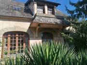 Maison à CIRES-LES-MELLO