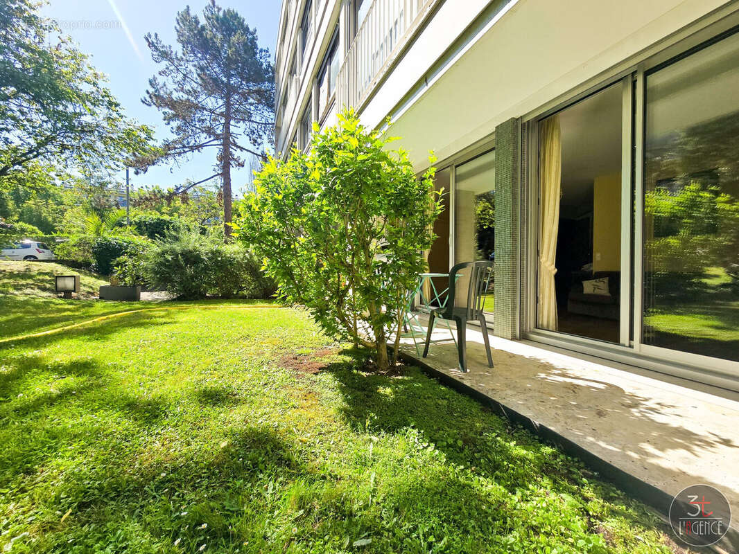 Appartement à FONTENAY-SOUS-BOIS