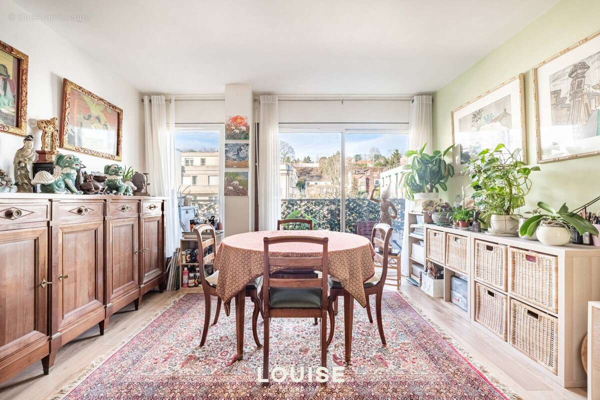 Appartement à CHAVILLE