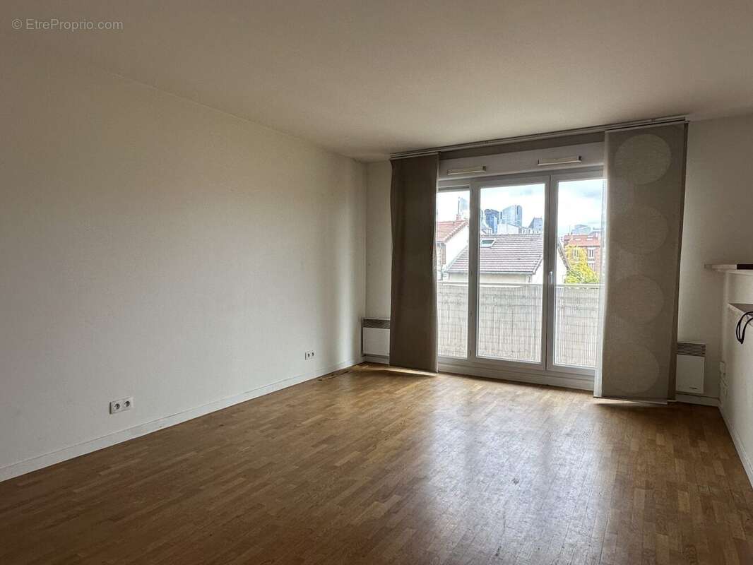 Appartement à SURESNES