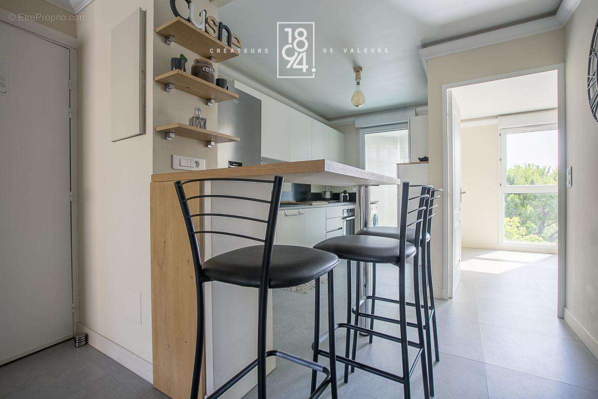 Appartement à MARSEILLE-8E