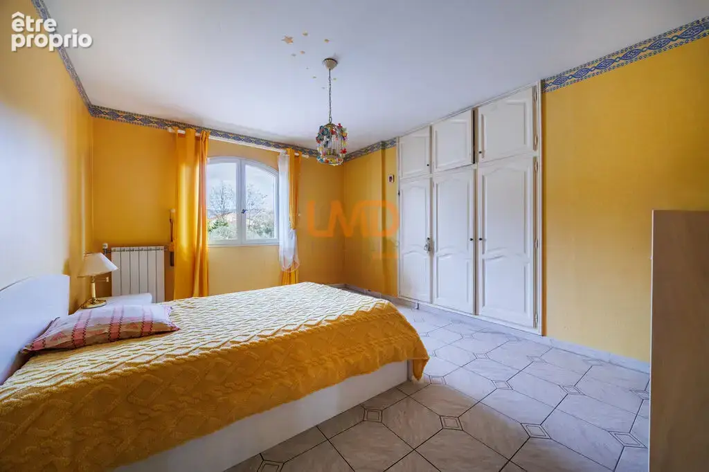 Les Médecins - Maison Familiale -  6/7P - 240M2 + Dépendance - photo 9