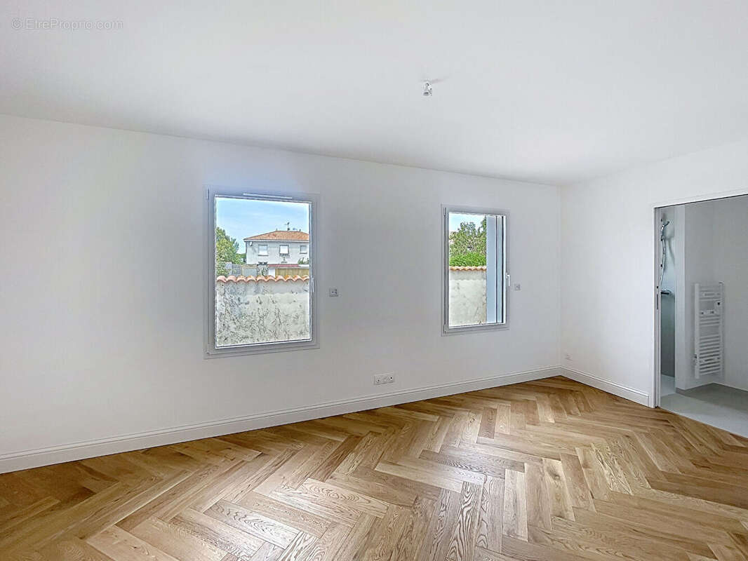 Maison La Jarrie 4 pièces 122 m2 - photo 8