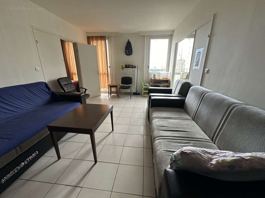 Appartement à GARGES-LES-GONESSE
