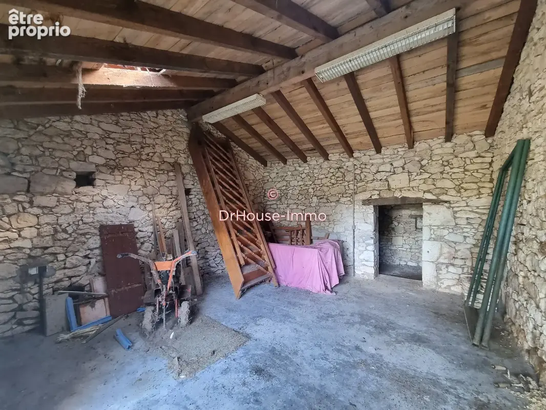 Maison 5 pièces 161 m² à vendre à Saint-Aubin-De-Cadelech (24500) - photo 53
