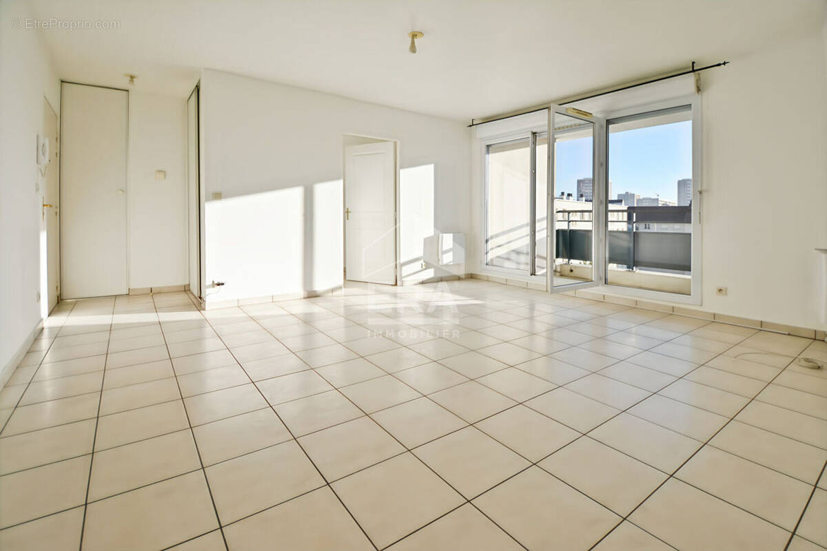Appartement à VILLEURBANNE