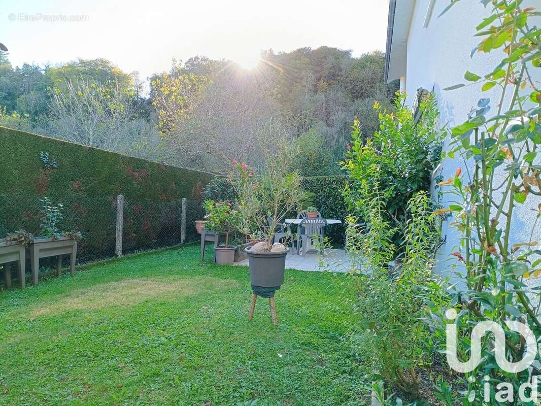 Photo 2 - Appartement à MAZERES-LEZONS