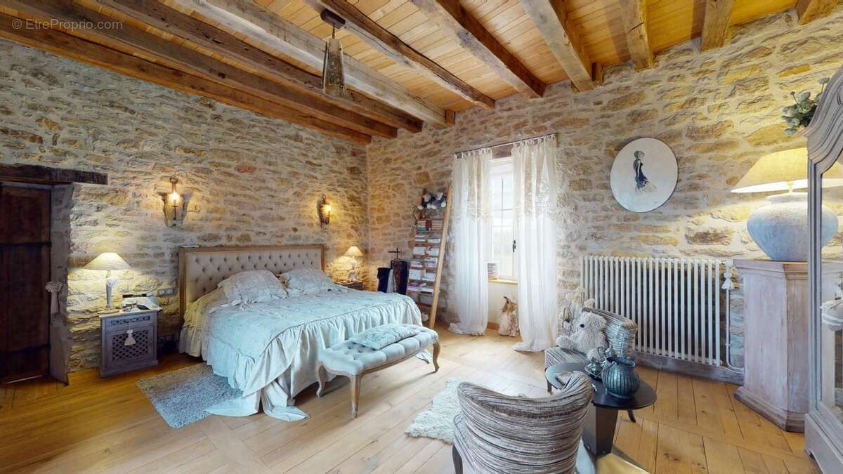 Maison à CAUSSE-ET-DIEGE