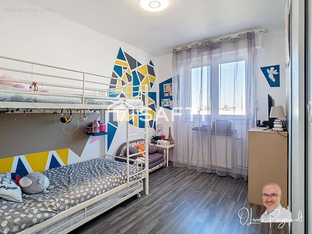 Photo 7 - Appartement à LYON-8E