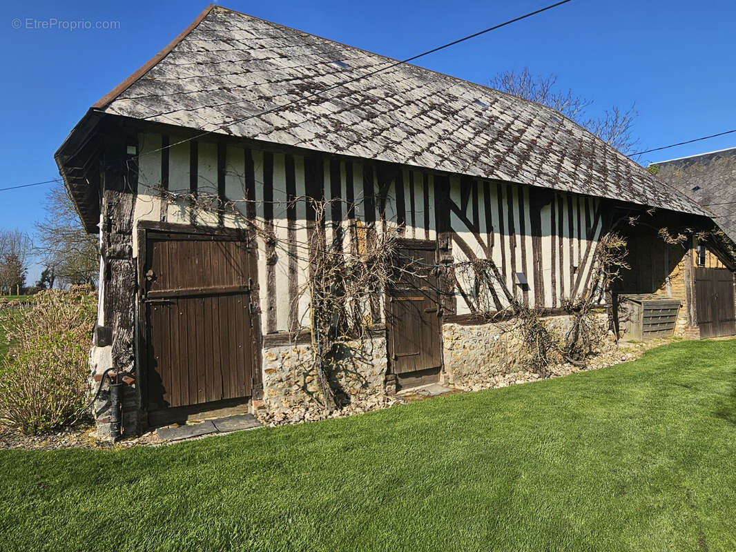 Maison à CORMEILLES