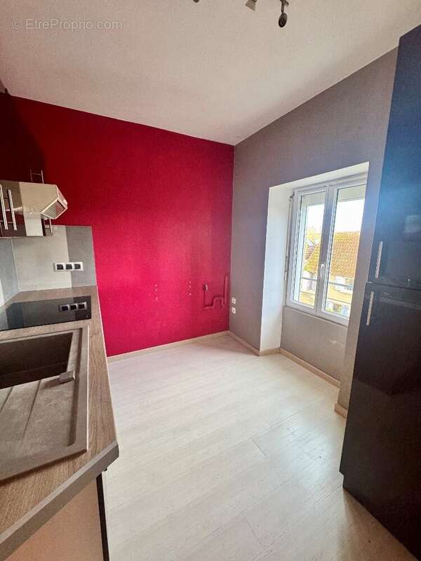 Appartement à COLLEVILLE-MONTGOMERY