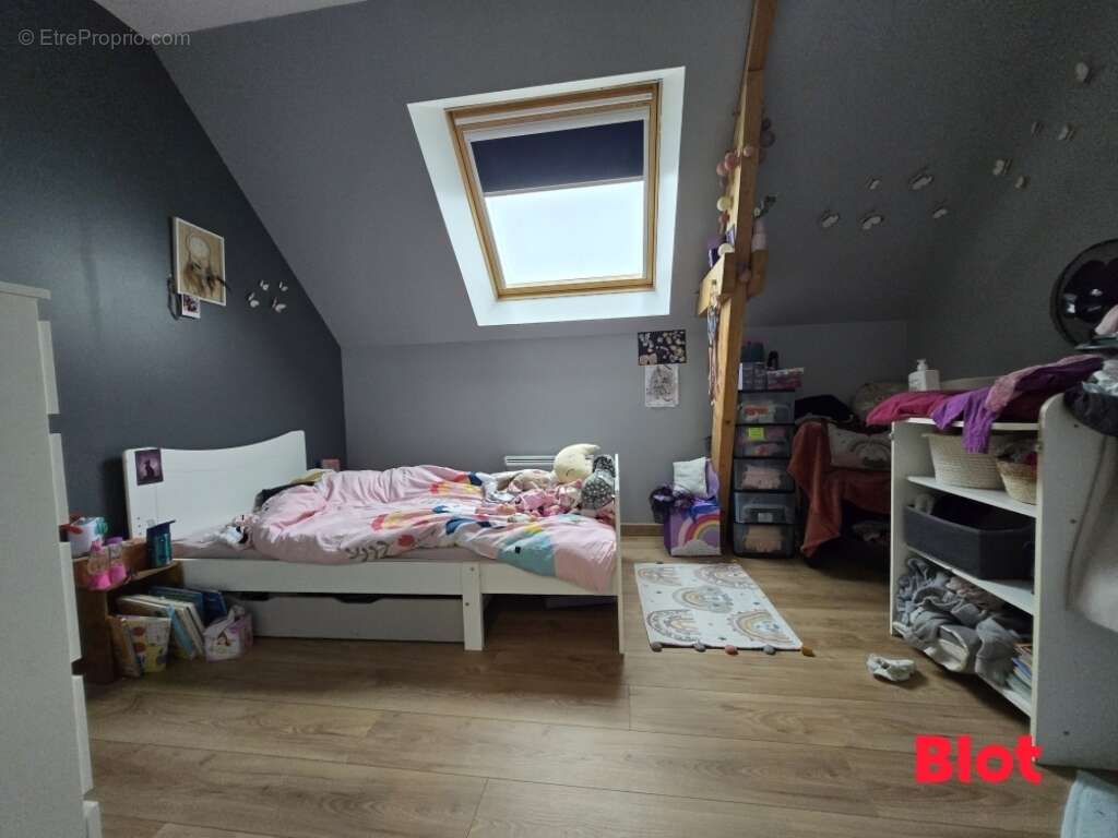 Maison à SAINT-BRICE-EN-COGLES