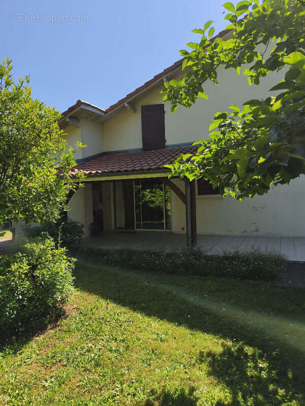 Maison Saint Pierre Du Mont 5 chambres, garage au calme - photo 9