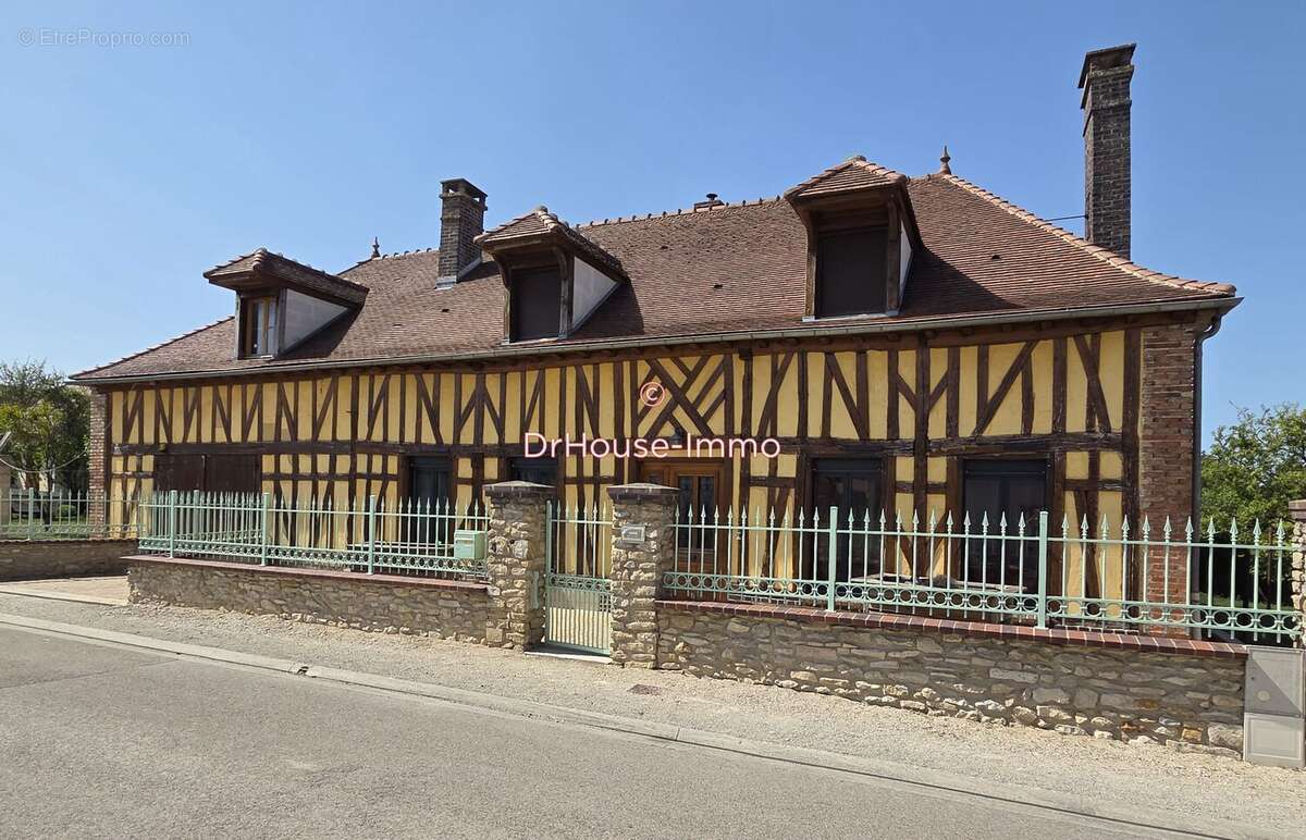 Maison à ISLE-AUMONT