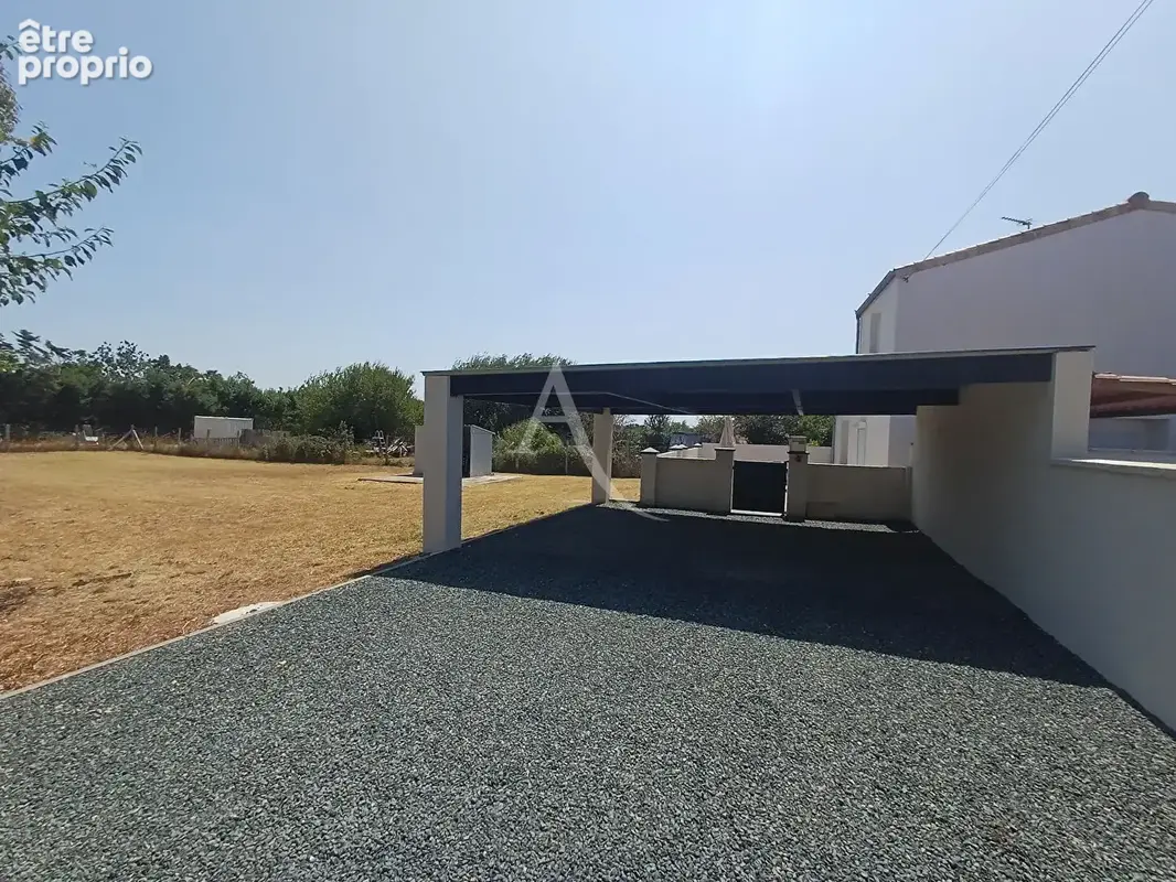 Maison rénovée à 10 minutes de la mer avec cour et stationnement - photo 12