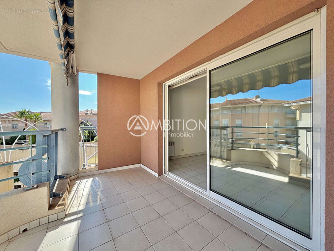 Appartement à FREJUS