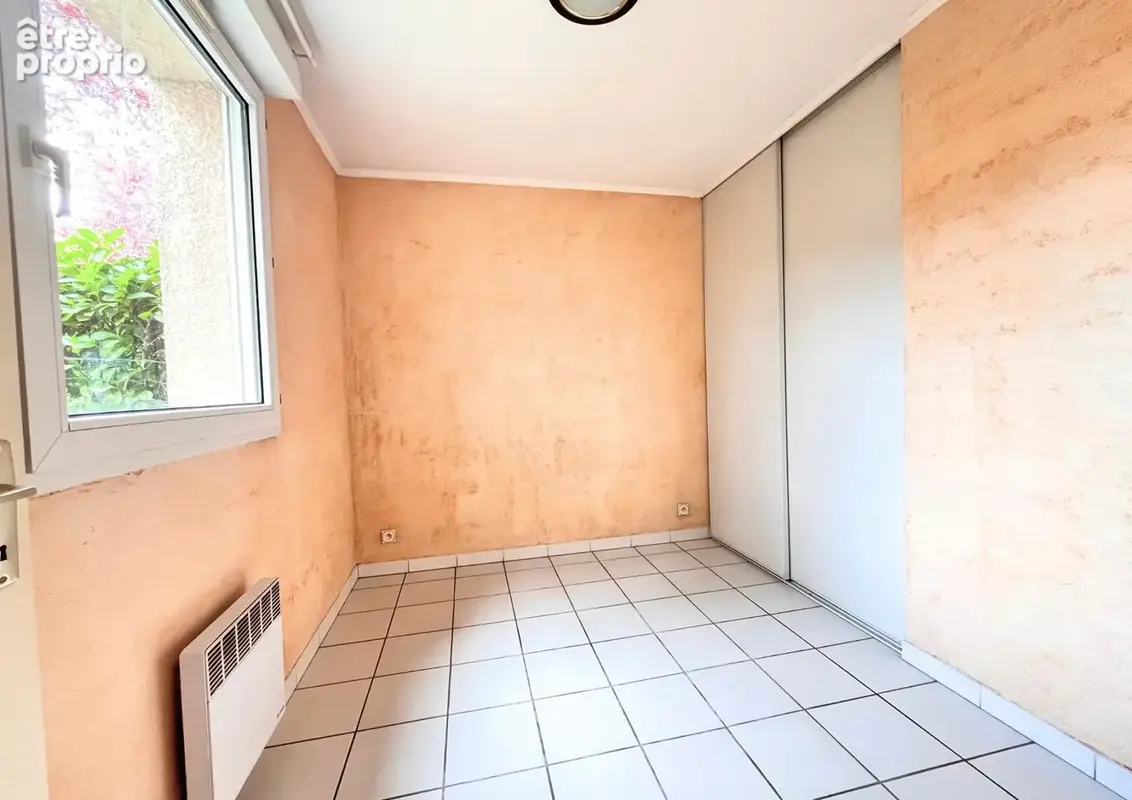 Exclusivité ! Appartement T3 avec terrasse et parking. - photo 6