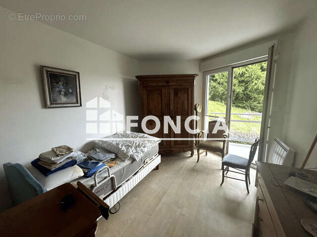 Appartement à MONT-SAINT-AIGNAN