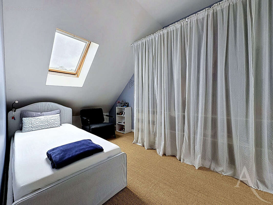 Appartement à MANTES-LA-JOLIE