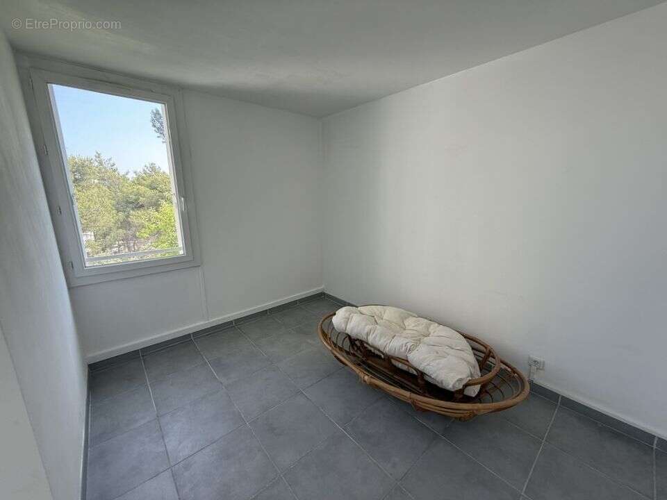 Martigues appartement T4 à vendre - 3 chambres - calme - - Appartement à MARTIGUES