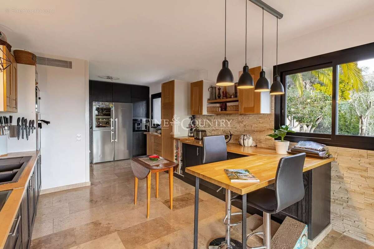 Maison à MOUGINS