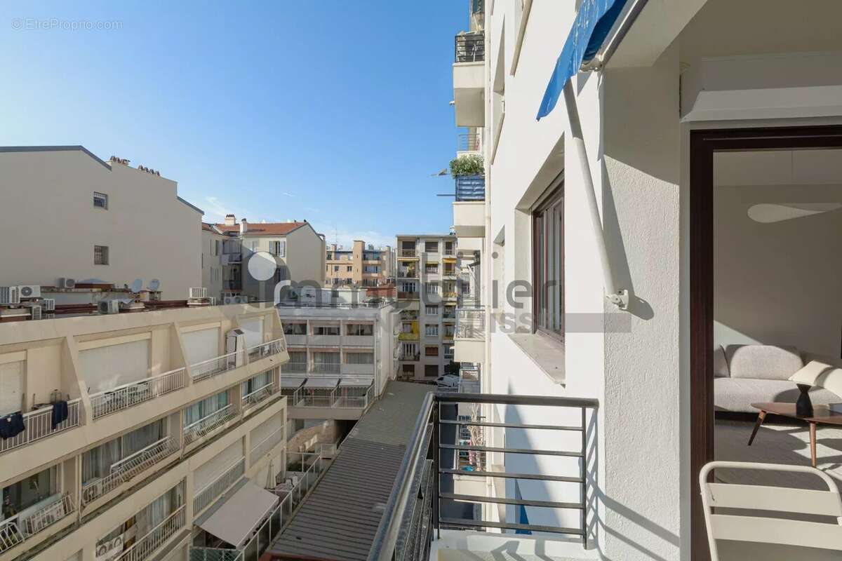 Appartement à NICE