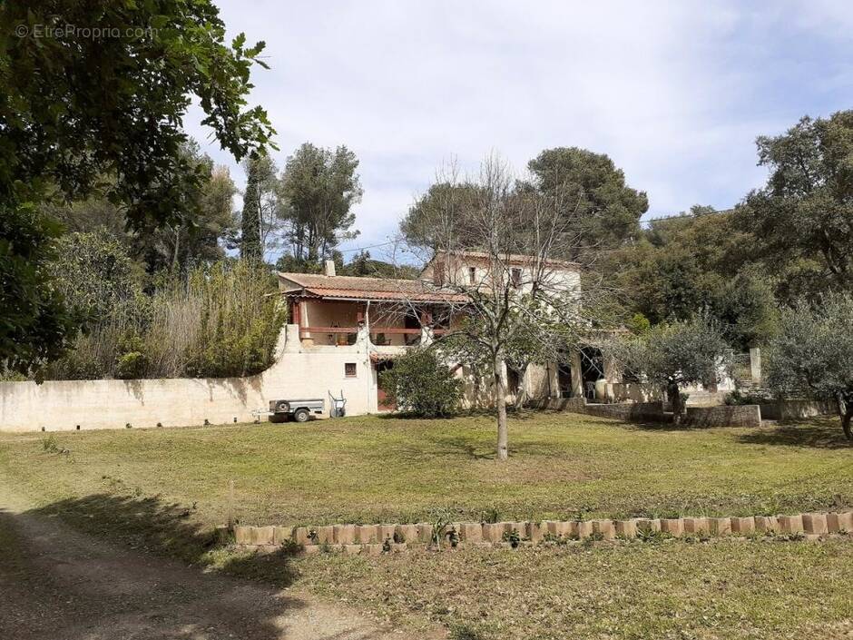 Maison à SIX-FOURS-LES-PLAGES