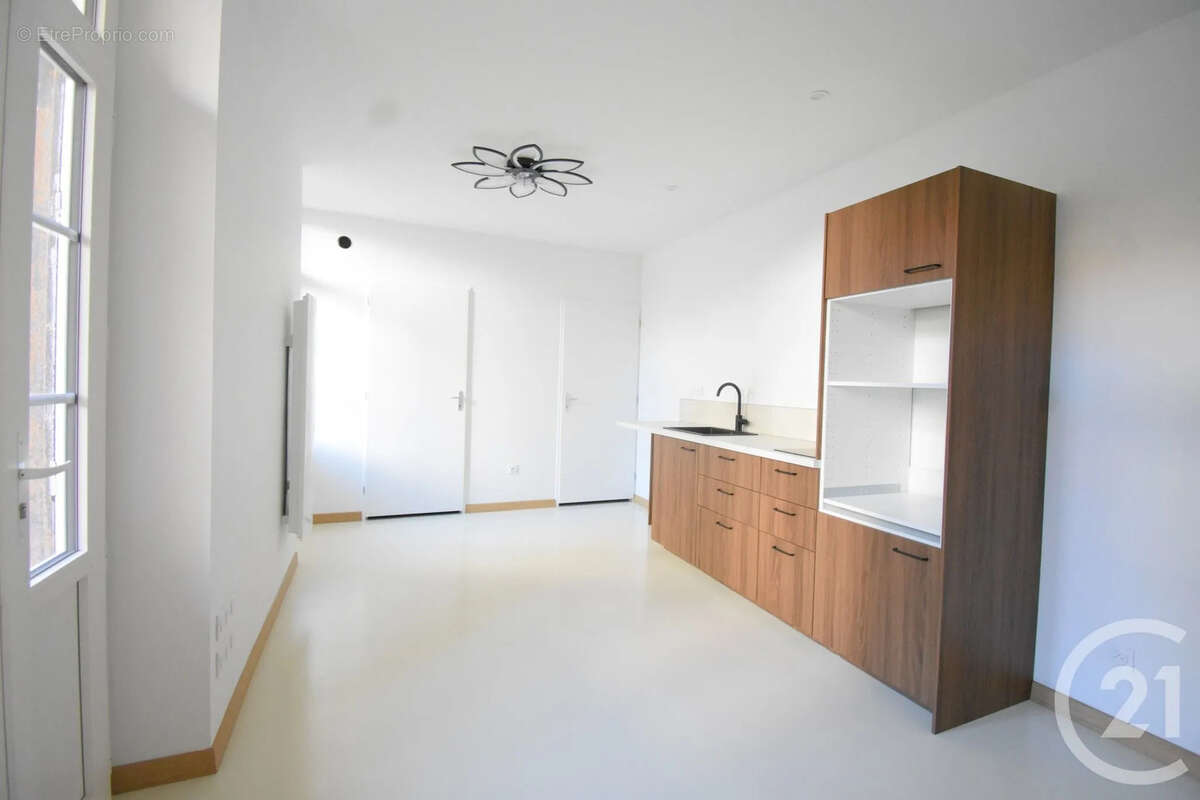 Appartement 20 m² à Vichy  - photo 6