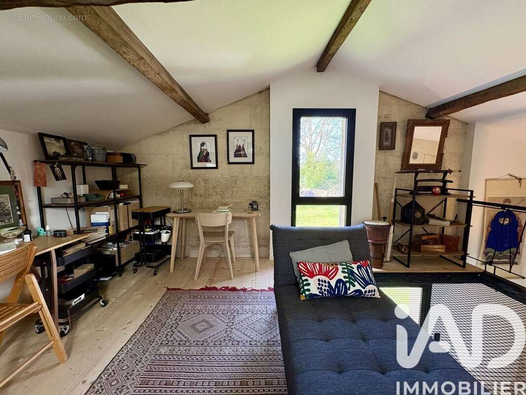 Photo 3 - Maison à IZON