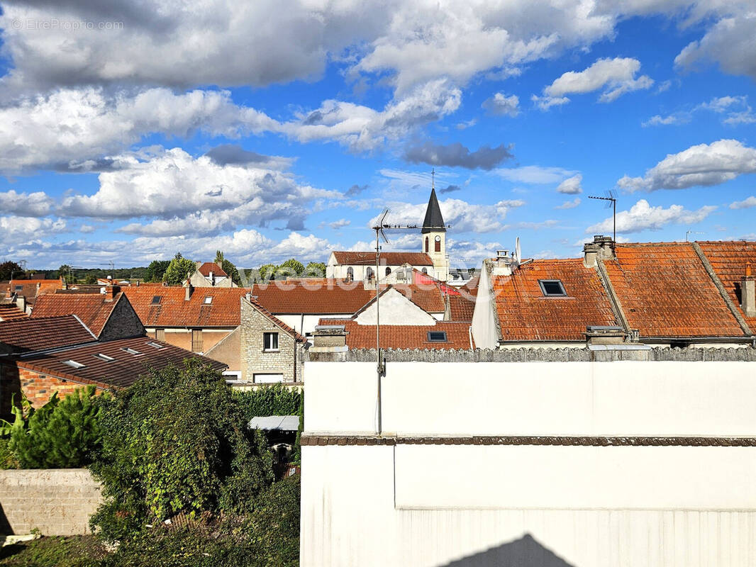 Appartement à PIERRELAYE