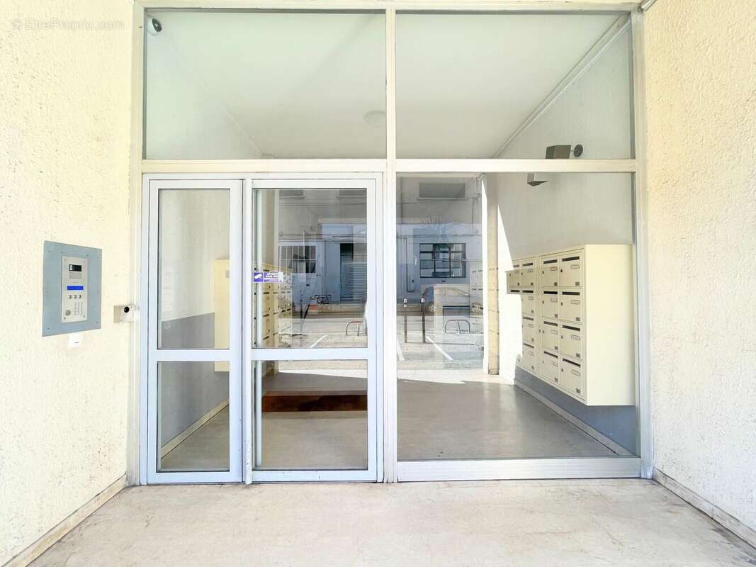 Photo 3 - Appartement à AVIGNON