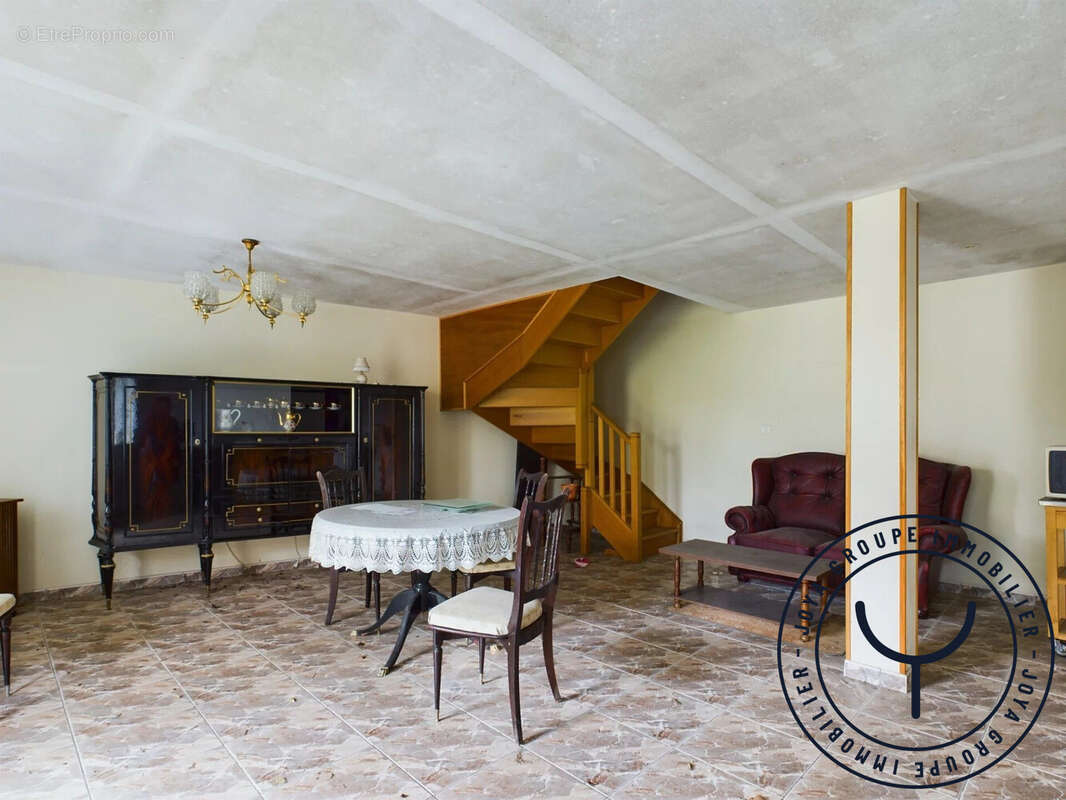 Maison à BARBUISE
